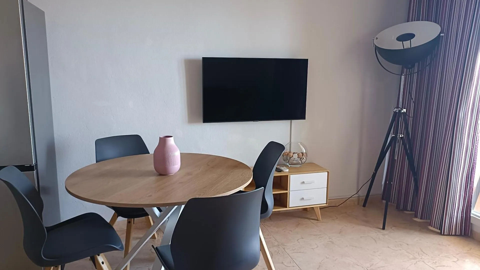 Apartment Estudio Con Vistas En Primera Linea De Playa Benalmadena Spain